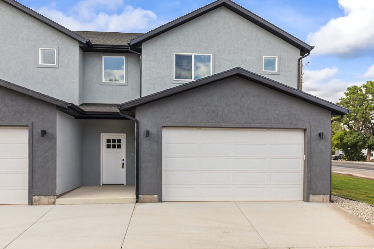 158 S 100 E #3 - Photo 2 of 4