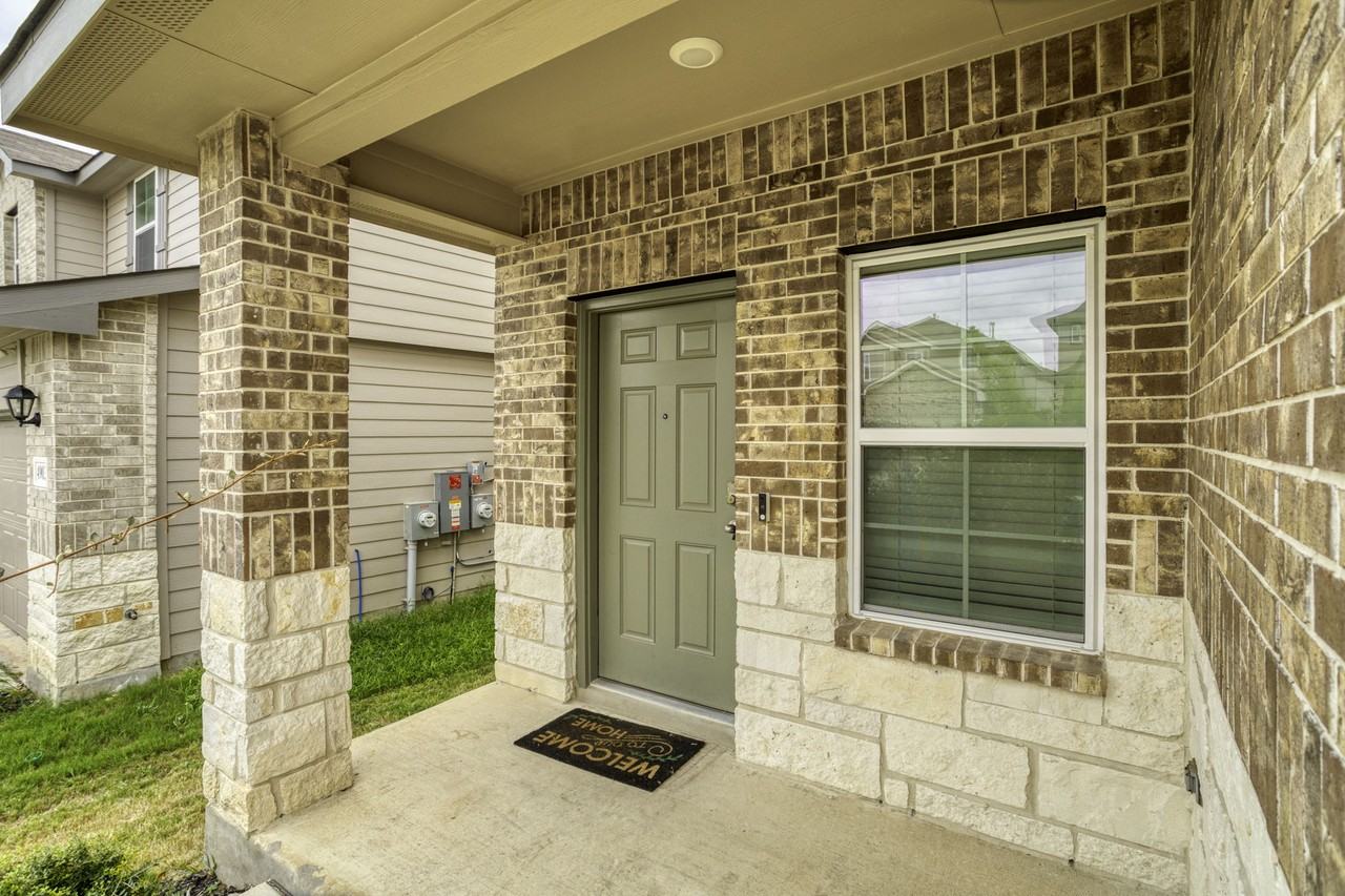 4907 Taconite Pass #1 - Photo 4 of 28