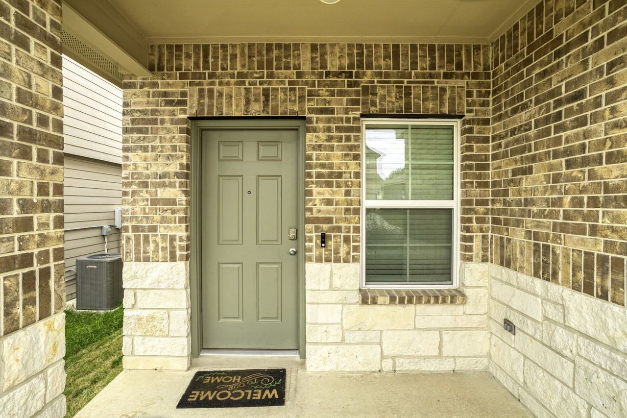 4907 Taconite Pass #1 - Photo 5 of 28