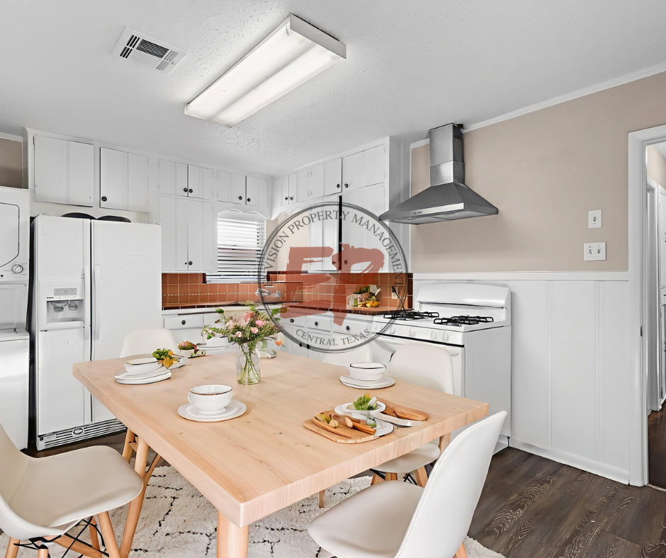 3817 Parkwood St #B - Photo 6 of 11