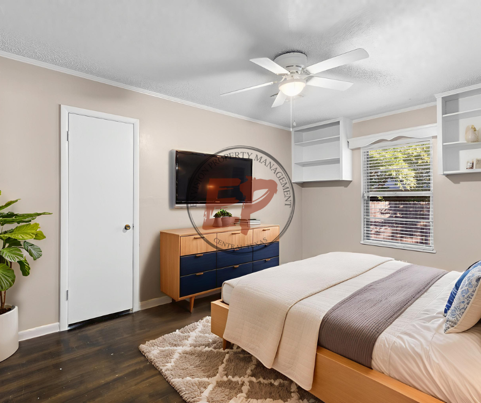 3817 Parkwood St #B - Photo 7 of 11