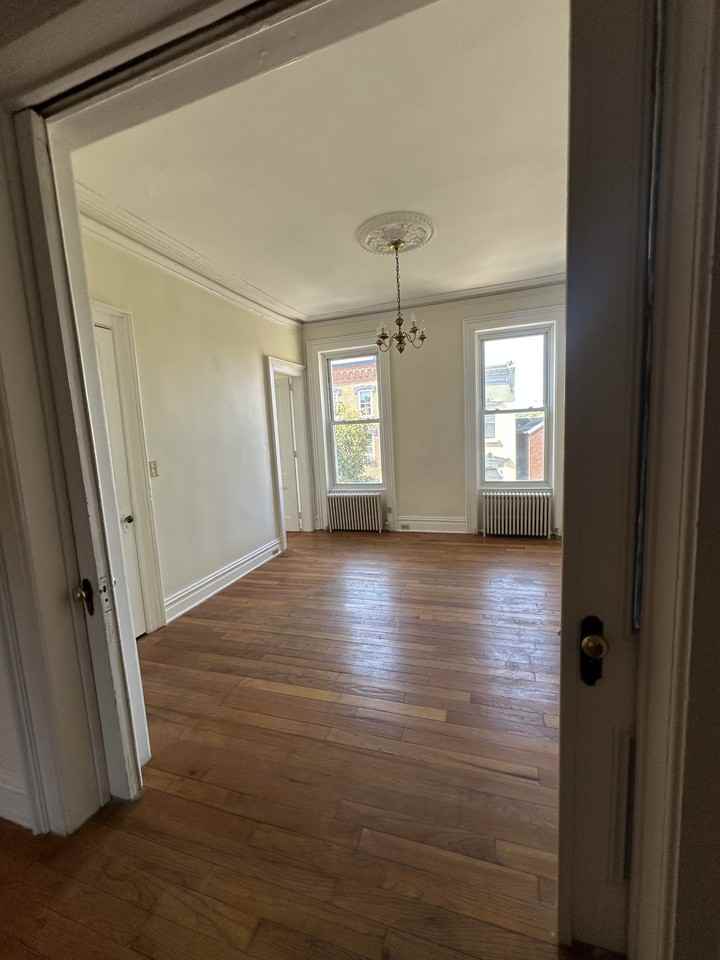 296 3rd St #1 - Photo 5 of 16