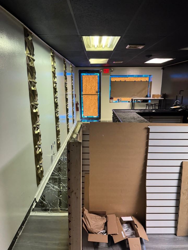 893 Warwick Ave #2 - Photo 2 of 5