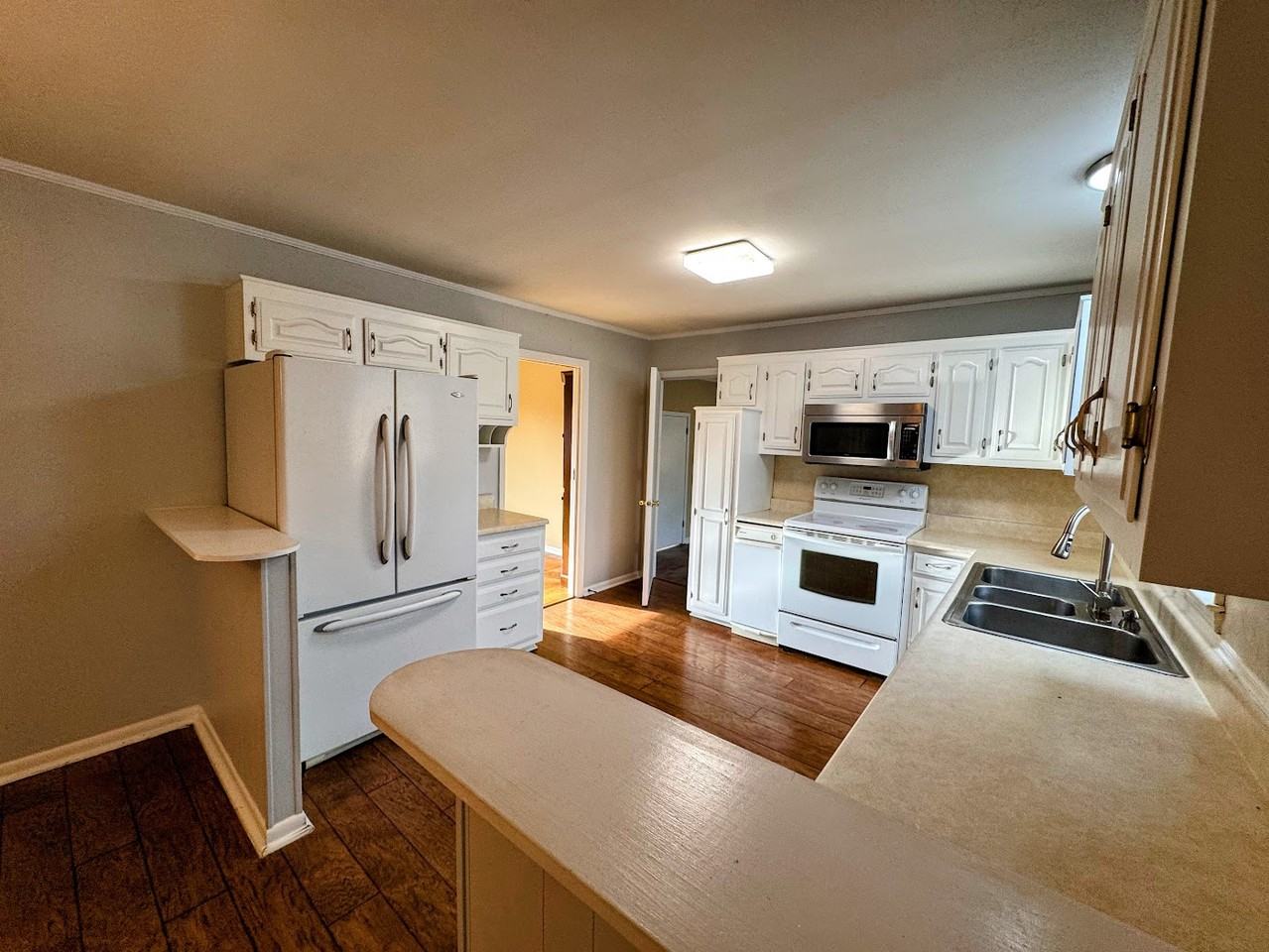 11 Cooks Rd #1 - Photo 7 of 29