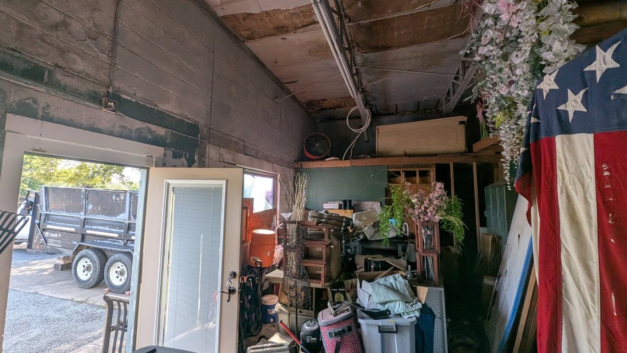 430 East Brockett Street #1 - Photo 4 of 6