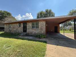 featured image of 485 Carlita Street #1