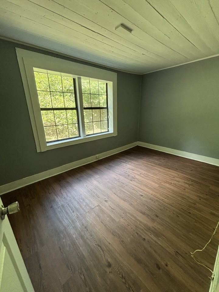 615 Tyus St #1 - Photo 6 of 6