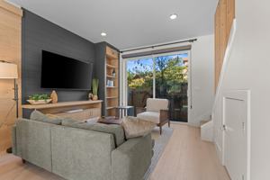 featured image of 5175 Southeast 28th Avenue #1