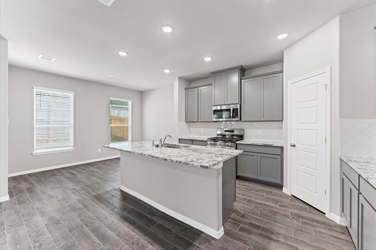 22906 Ephesus Avenue #1 - Photo 3 of 31