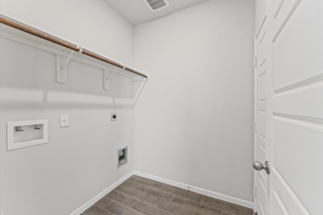 22906 Ephesus Avenue #1 - Photo 7 of 31