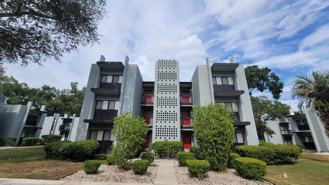 415 Northwest 39th Road #E - Photo 1 of 1