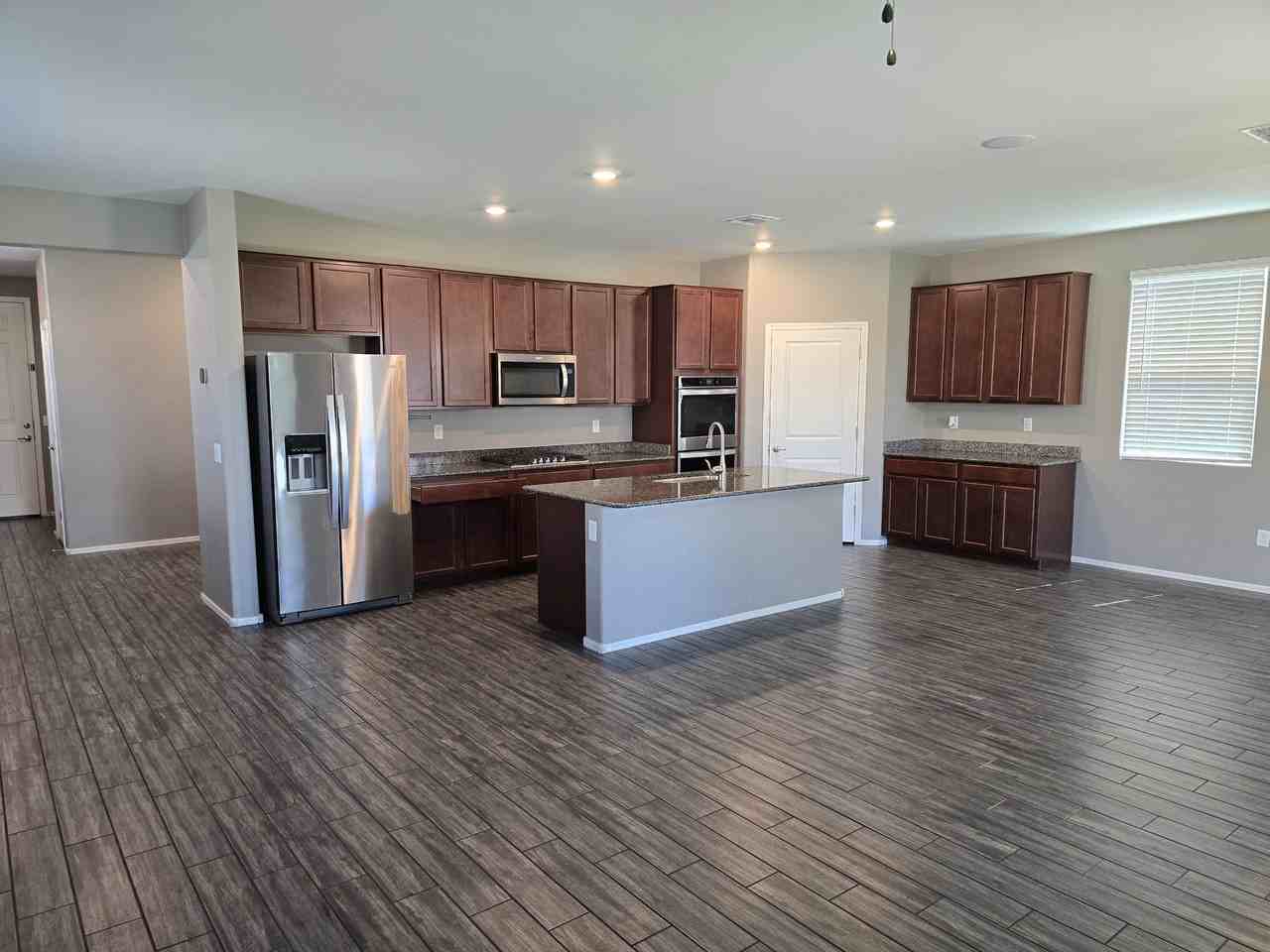 4412 Sunrise Bluff Way #1 - Photo 3 of 10