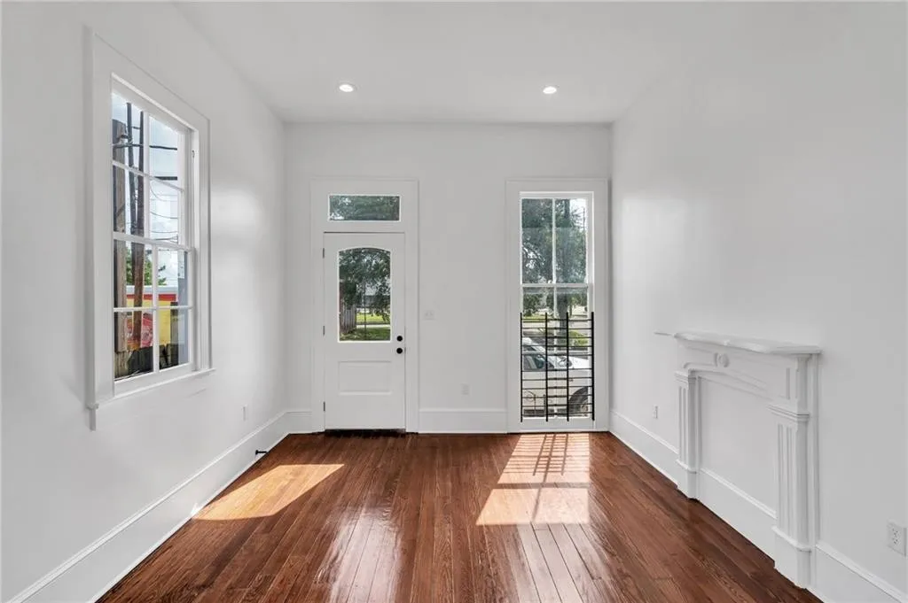 1802 Franklin Ave #1 - Photo 2 of 6