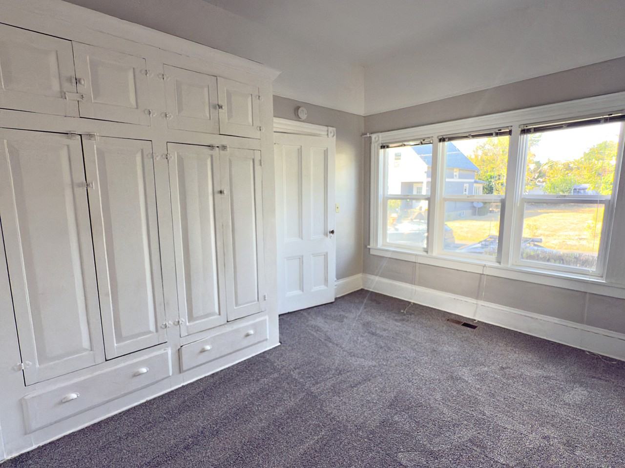 4612 Se Taylor St #1 - Photo 7 of 17