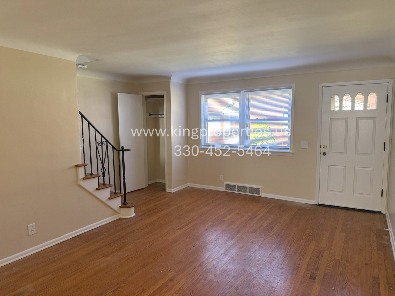 2100 Market Ave N #2100-2 - Photo 2 of 7