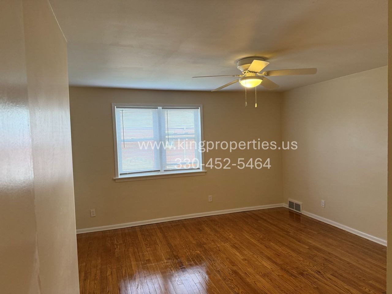 2100 Market Ave N #2100-2 - Photo 4 of 7