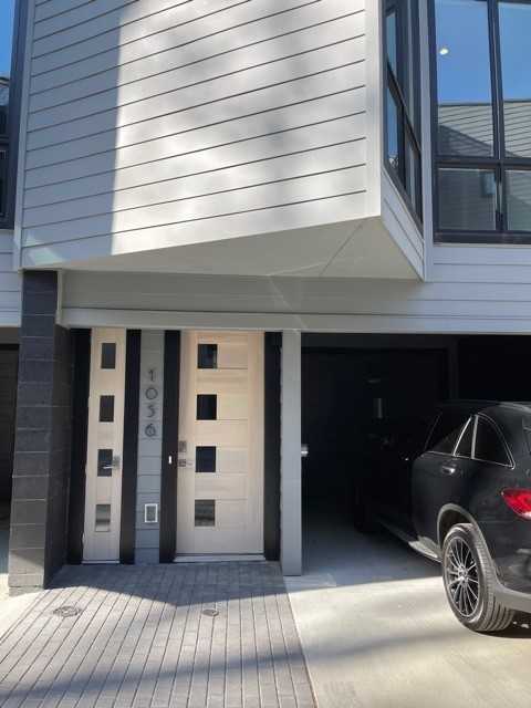 1058 Kenilworth Ave #1 - Photo 2 of 28