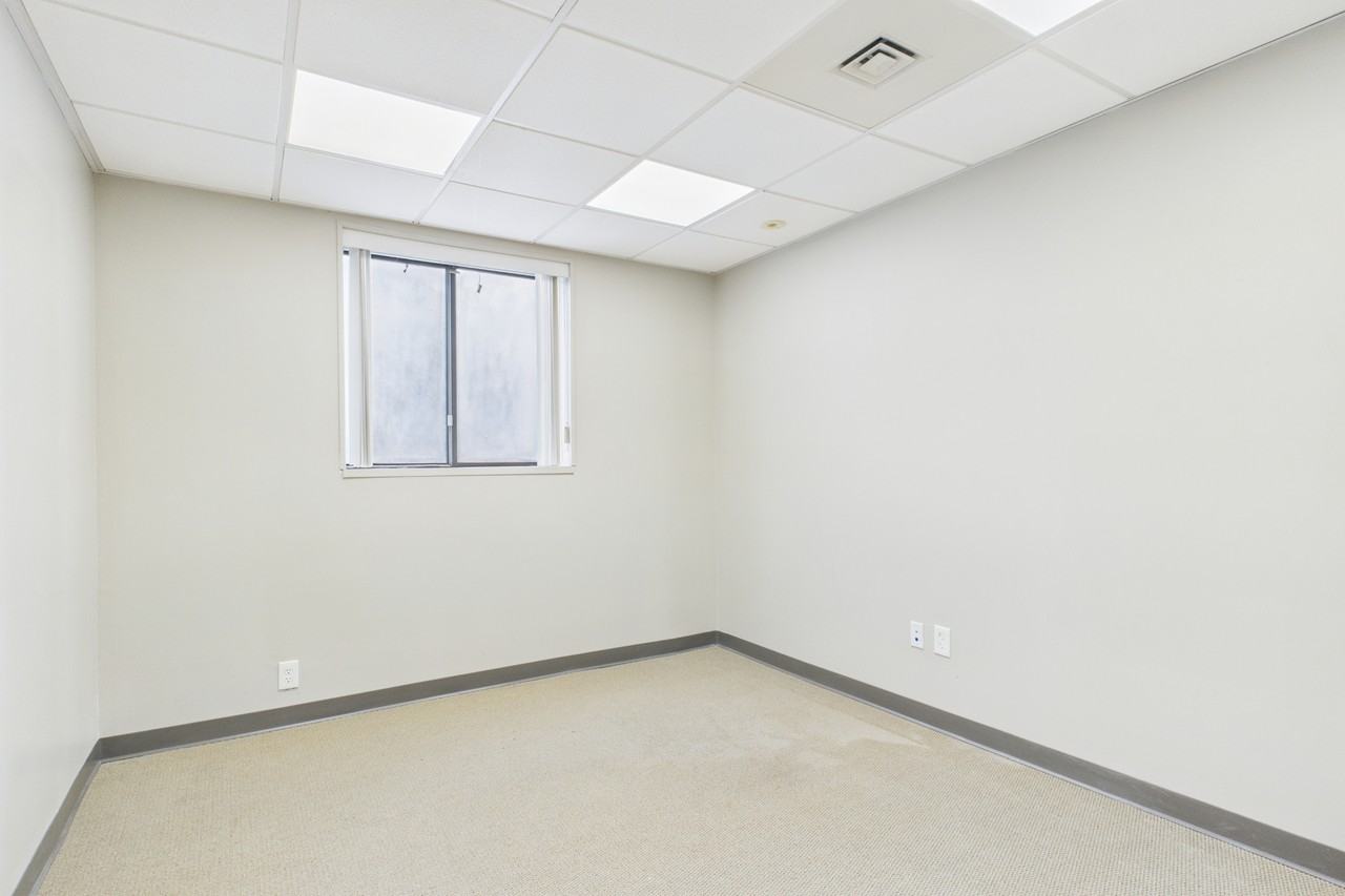 174 174 Armistice Boulevard - 1Unit A #1 - Photo 6 of 21