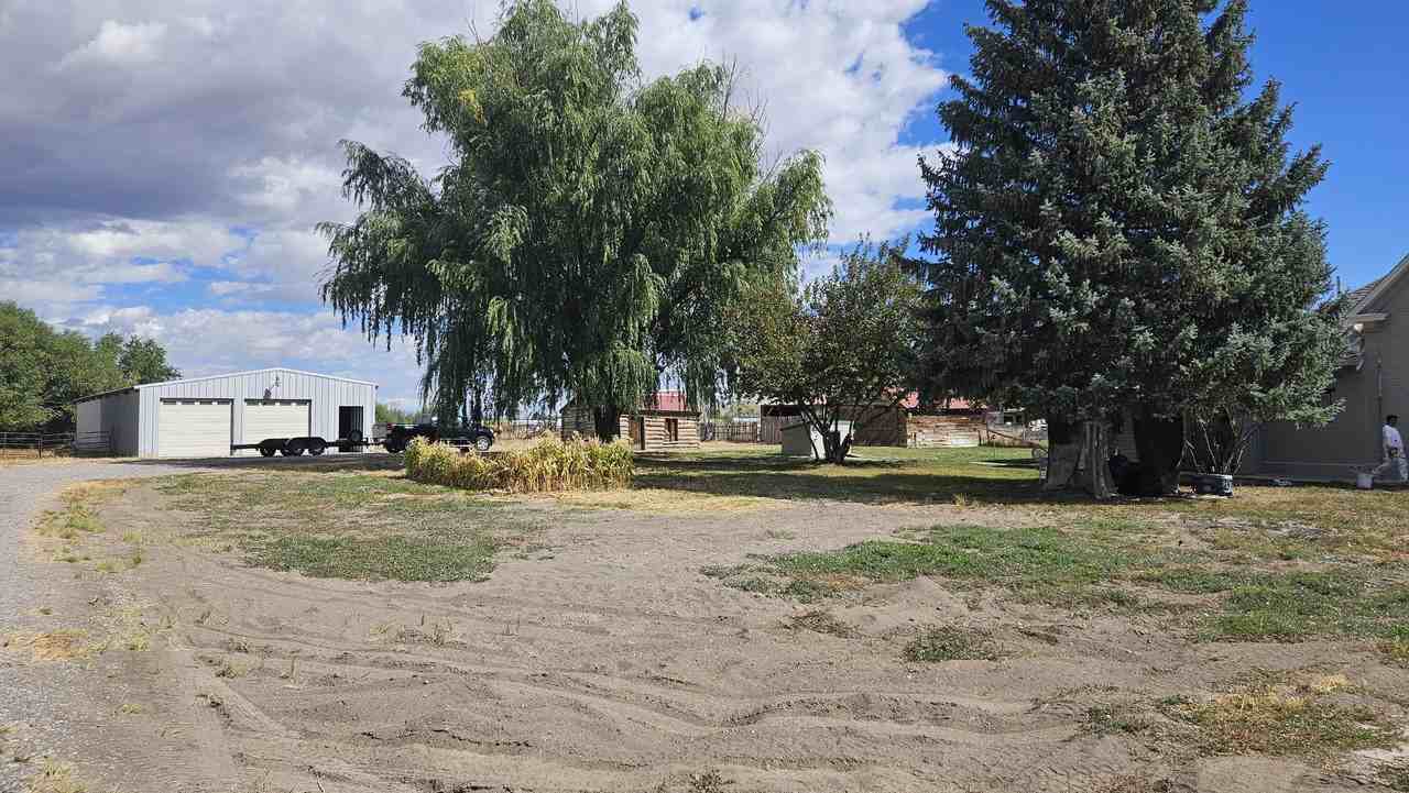 305 E 155 S #1 - Photo 5 of 13
