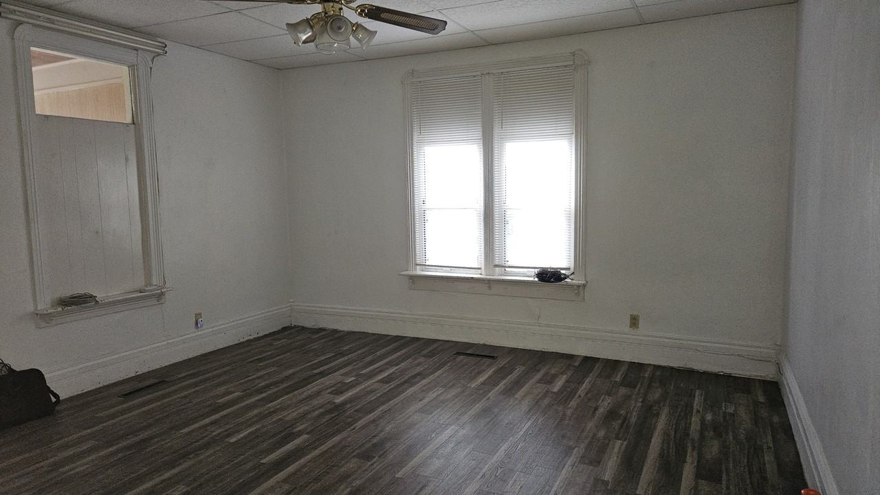 305 E 155 S #1 - Photo 6 of 13
