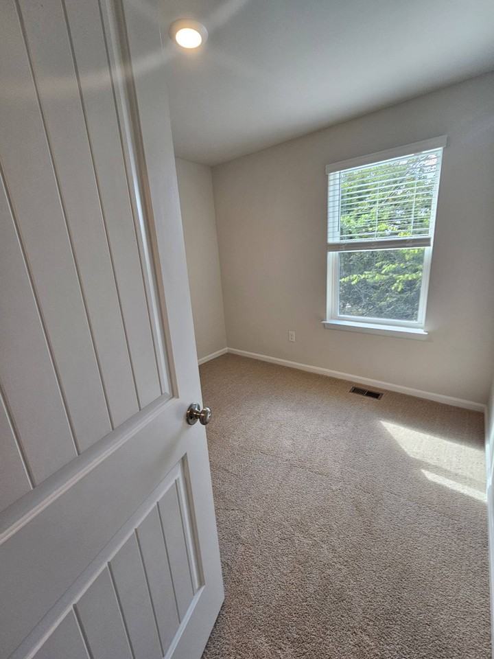 163 Riverwalk Ter #1 - Photo 3 of 8