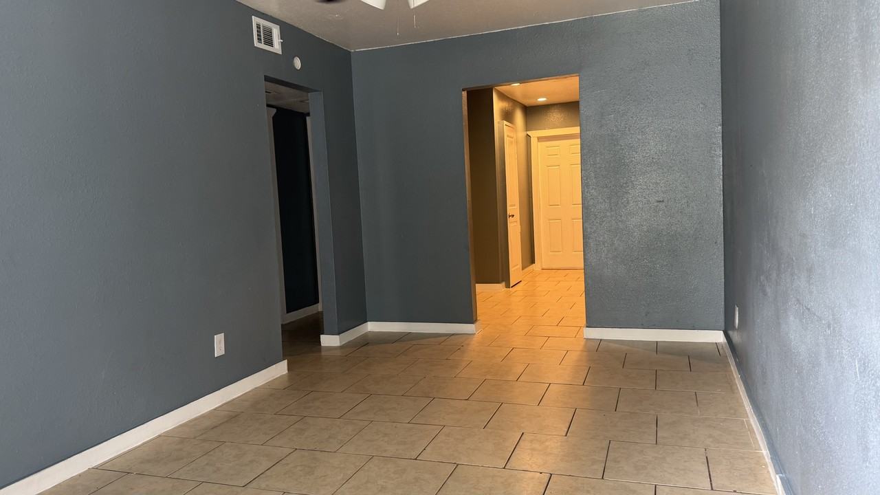 1054 Maynard Street #1 - Photo 3 of 9