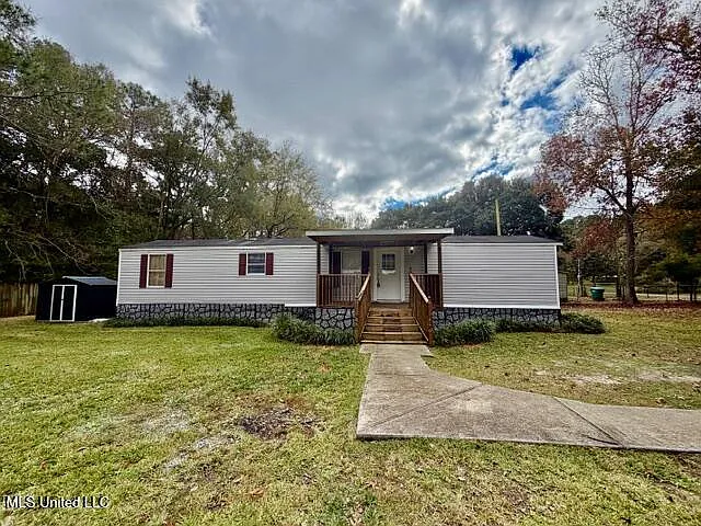 7310 Pineview Drive #NA - Photo 3 of 31