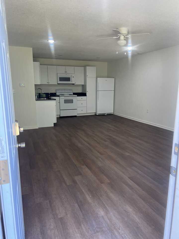 219 West Culton Street #1