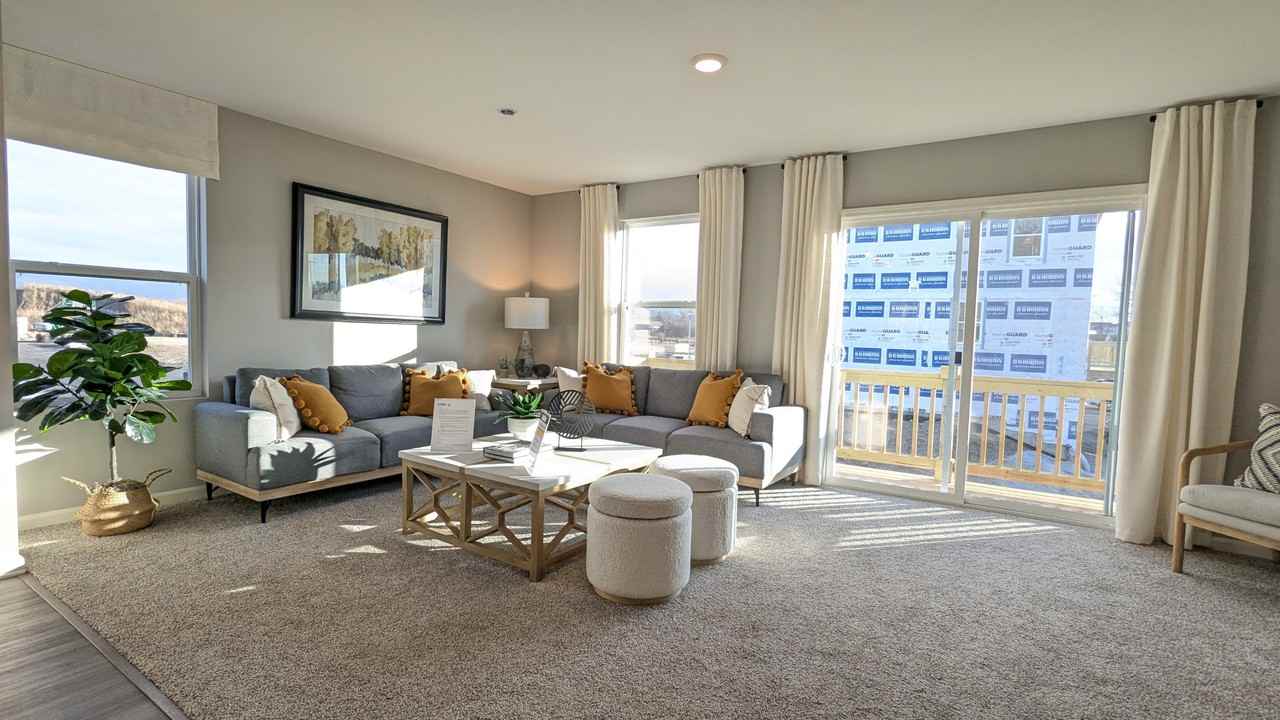 1392 Foxglove Drive #1 - Photo 2 of 14