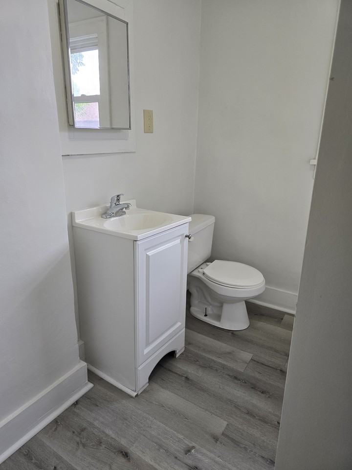 1810 Minerva Court Northwest #1810-1-2 - Photo 4 of 12