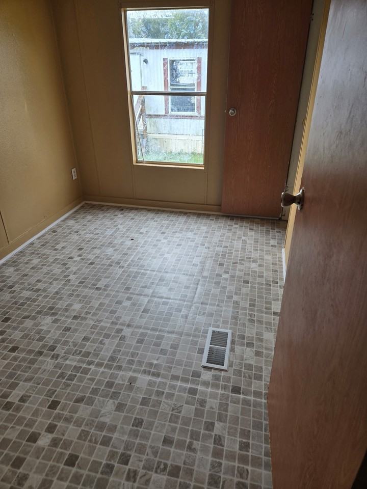 111 Timothy Street #111TIMOTHY - Photo 3 of 7