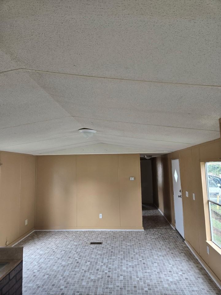 111 Timothy Street #111TIMOTHY - Photo 4 of 7