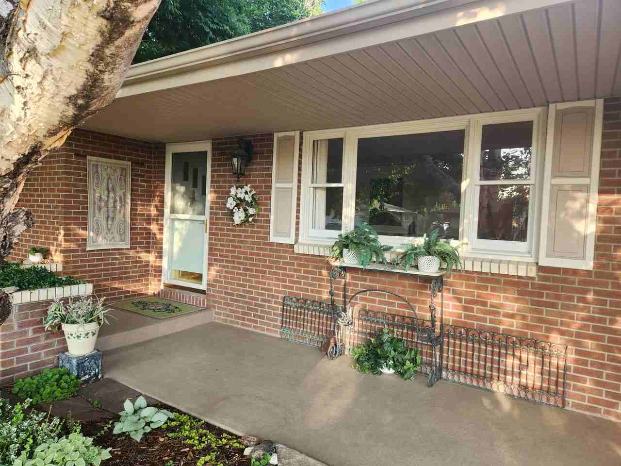 1723 North Del Norte Avenue #1 - Photo 3 of 21