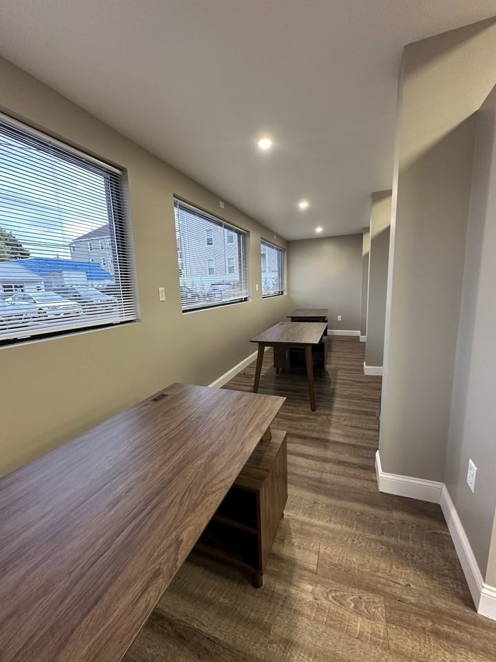 489 Ashley Blvd #1 - Photo 6 of 10