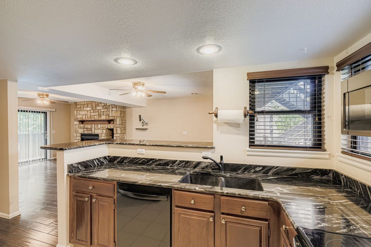 953 Moorings Drive #1 - Photo 7 of 24