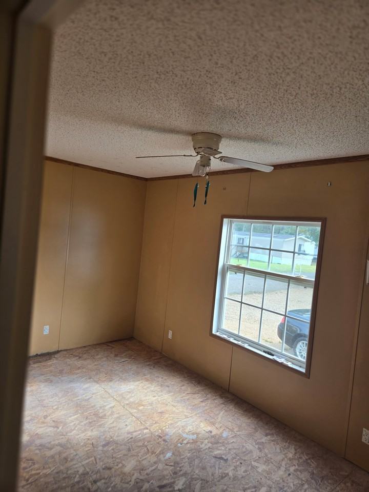 180 Timothy Street #180TIMOTHY - Photo 3 of 8