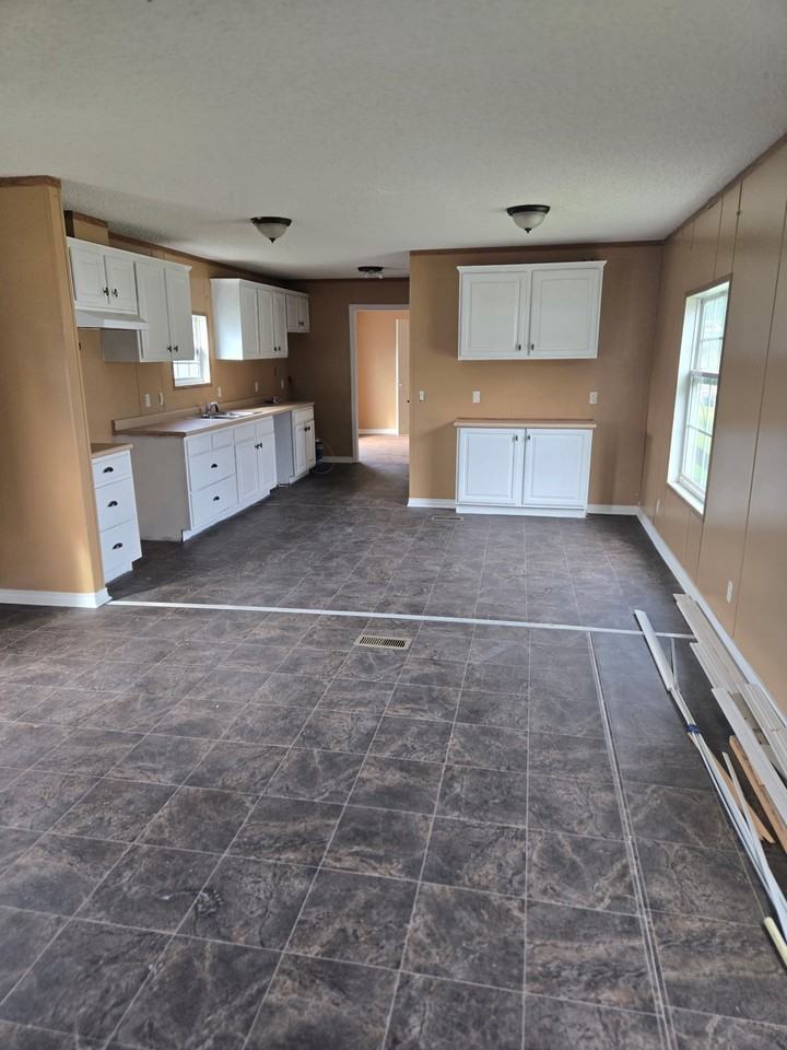 180 Timothy Street #180TIMOTHY - Photo 6 of 8