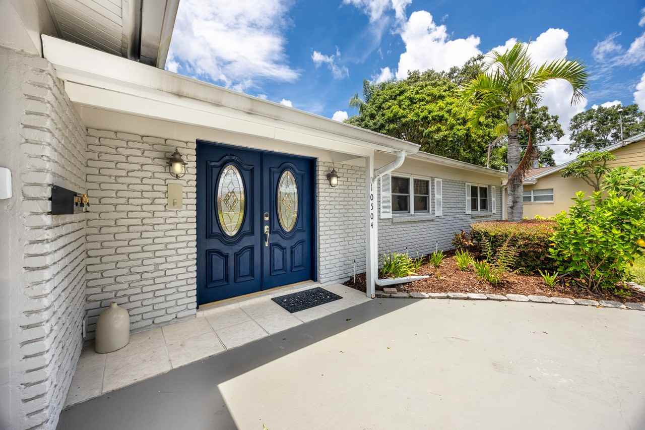 10504 Lacera Dr #1 - Photo 3 of 25