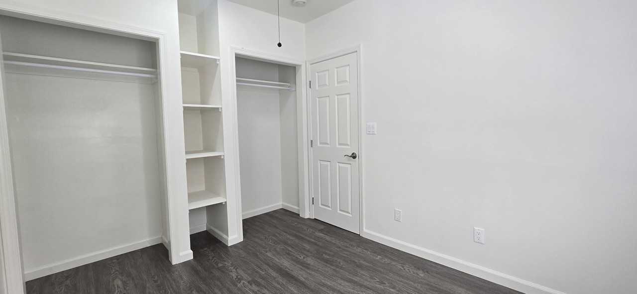 70 8th Pl #8 - Photo 6 of 11