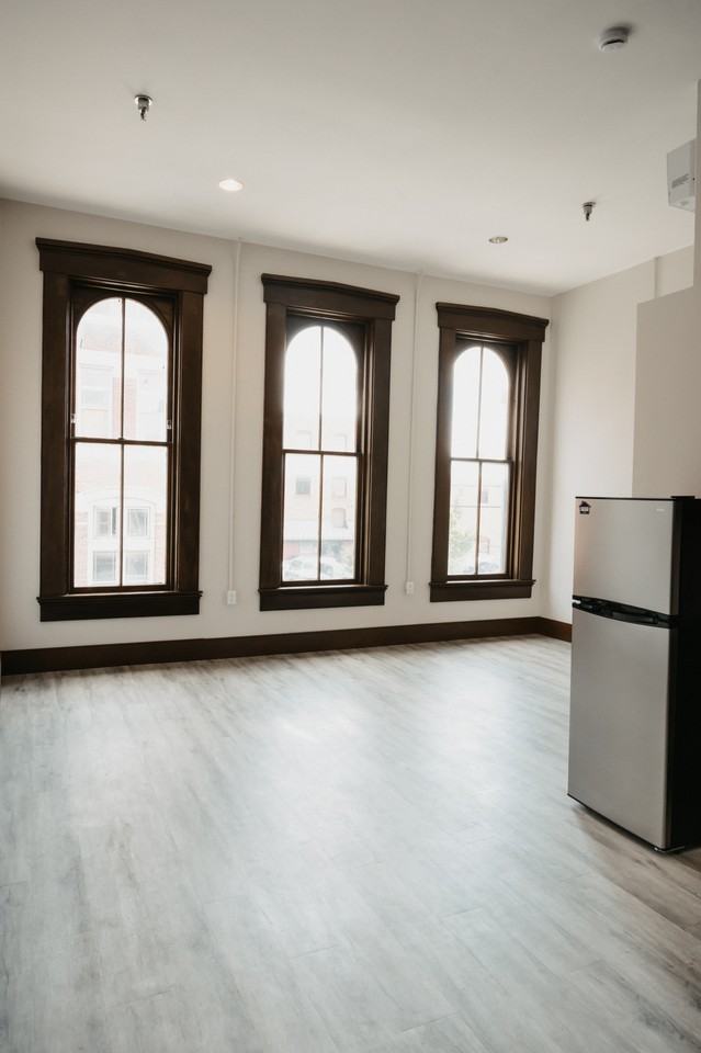 16 16 South Jackson Street - CApartment C #C