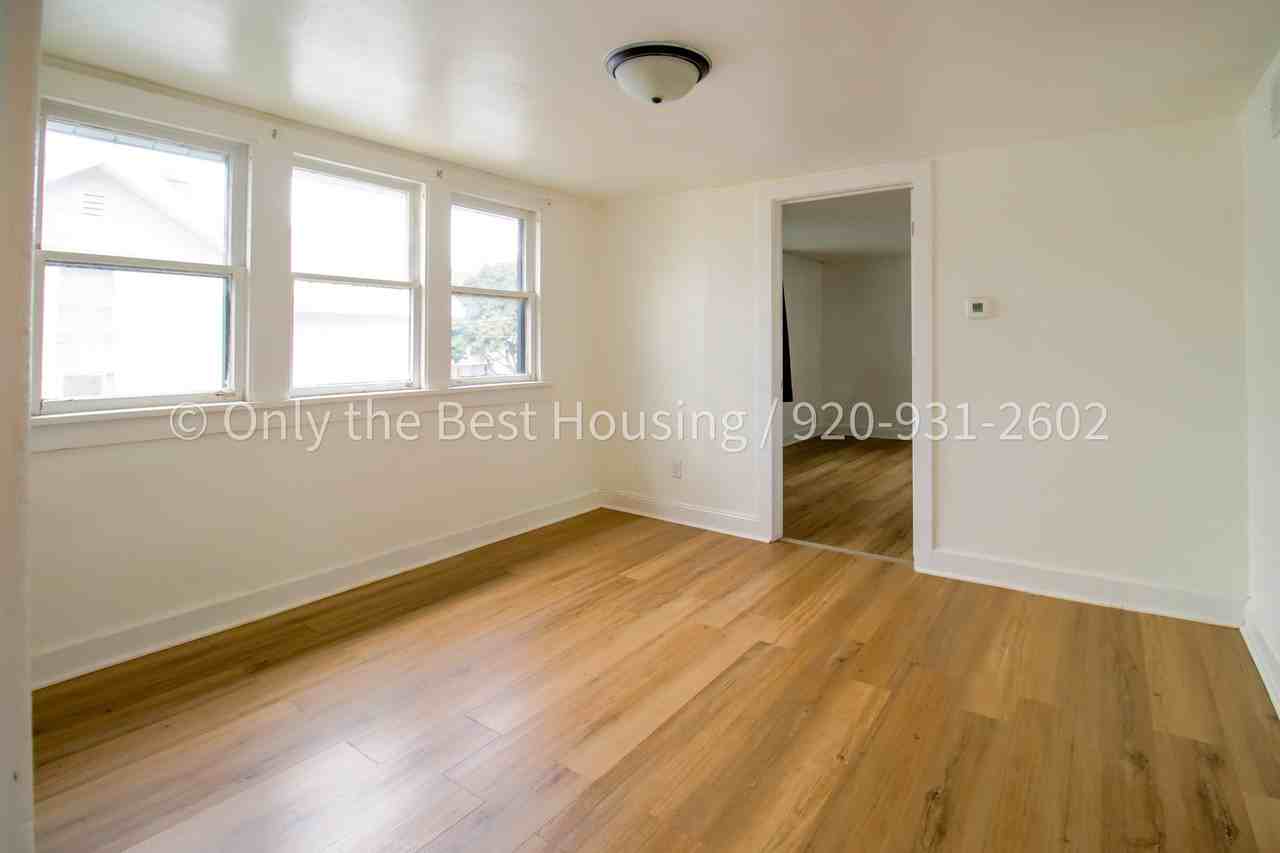 919 Wright Street #1 - Photo 4 of 8