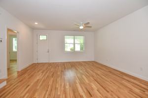 featured image of 1739 Crest Rd #1