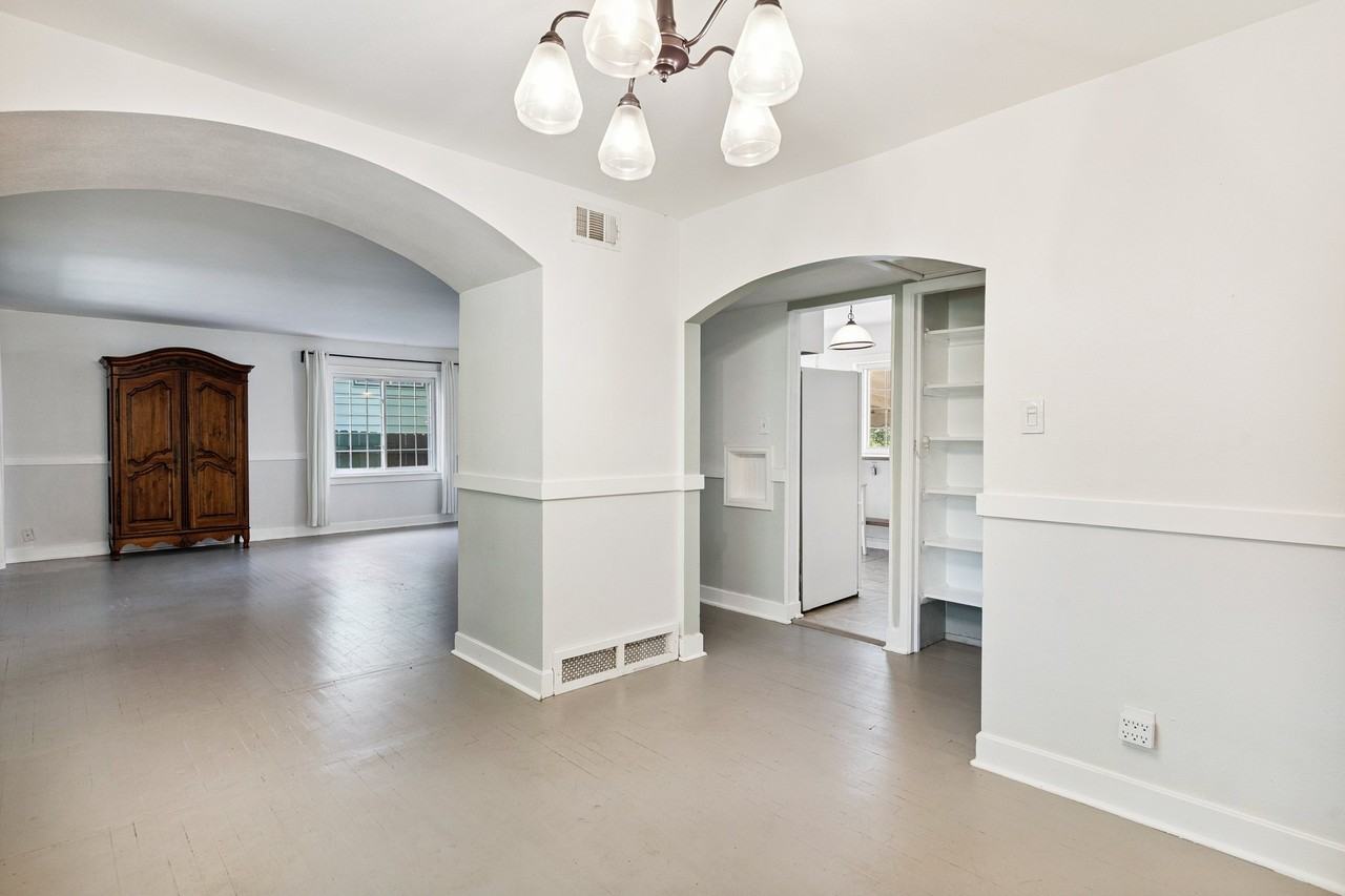 2326 N Meade Ave #1 - Photo 7 of 11