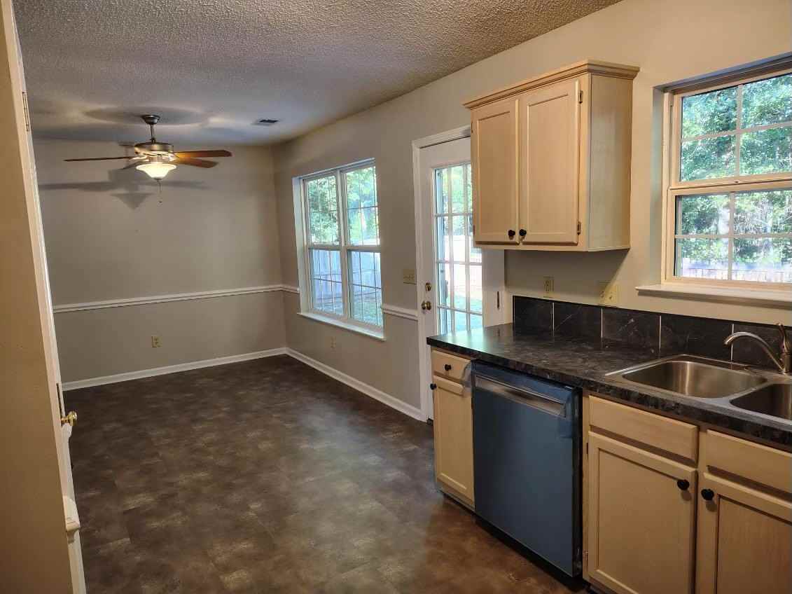 642 Aspen Street #1 - Photo 5 of 14