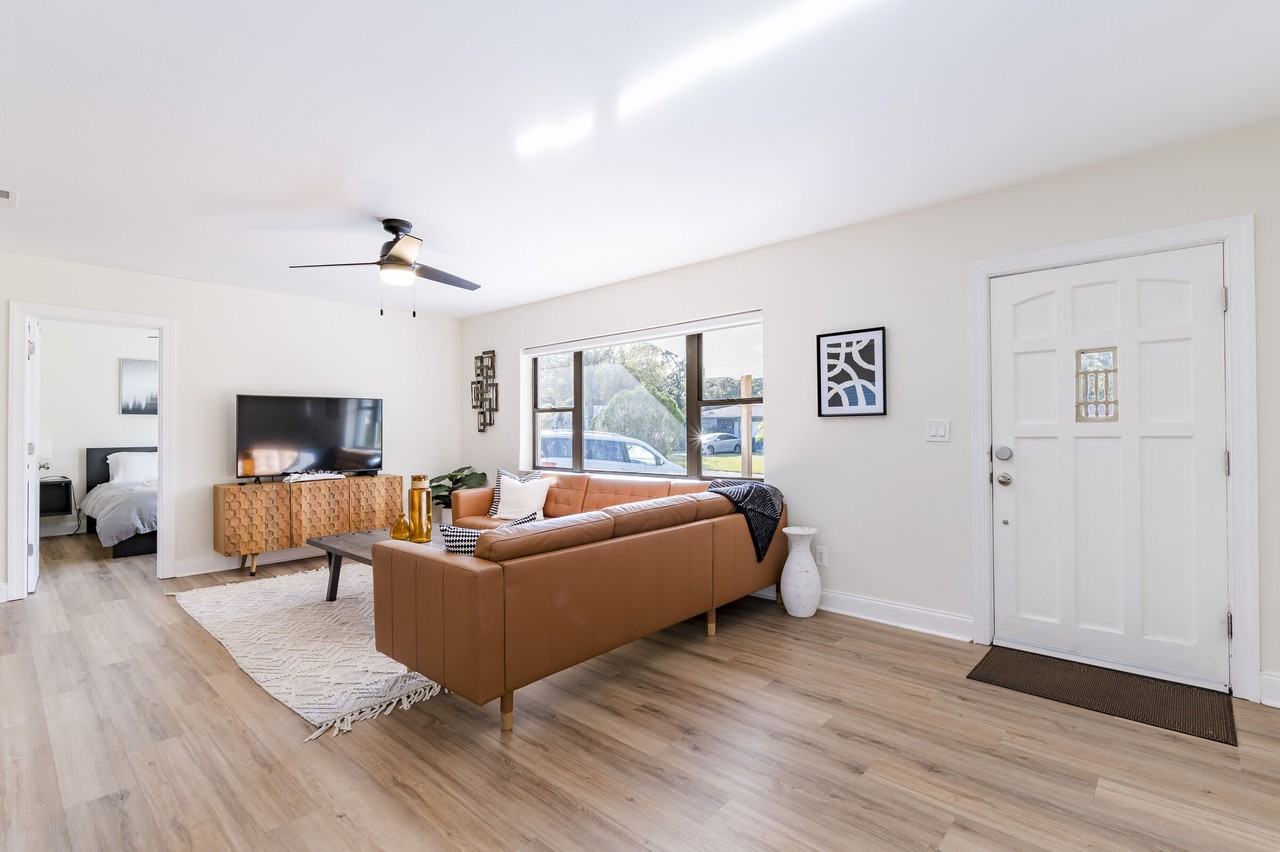 1344 Springdale Street #1 - Photo 3 of 38