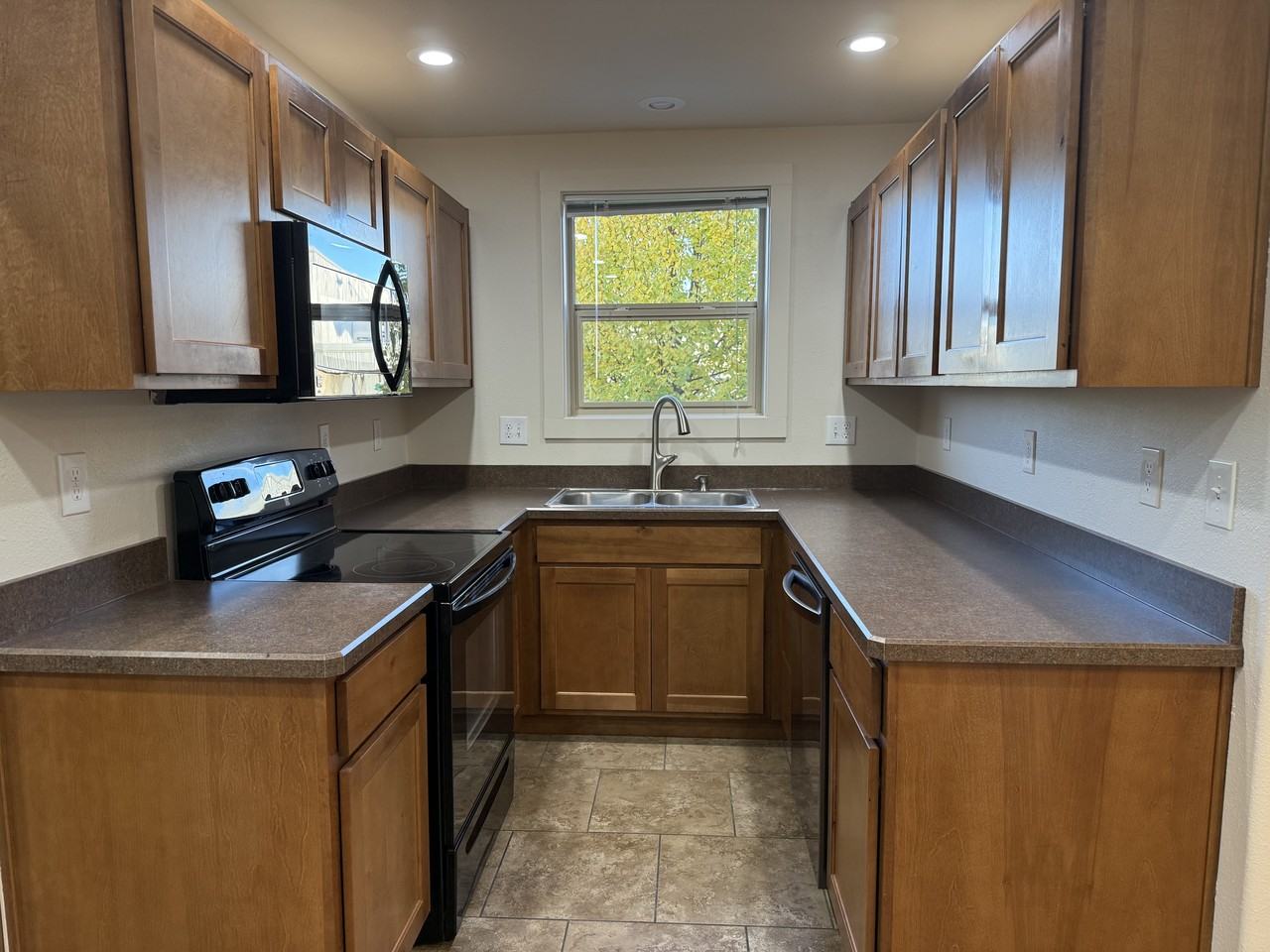 113 North 19th Street - Photo 3 of 17