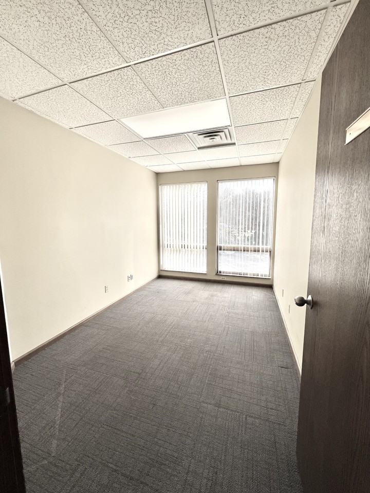 5985 West Main Street #824 - Photo 6 of 13