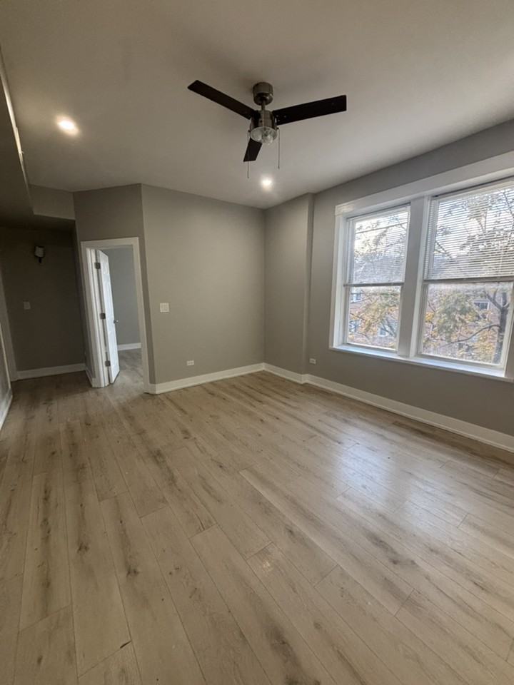 3856 W Hirsch St - Photo 5 of 9