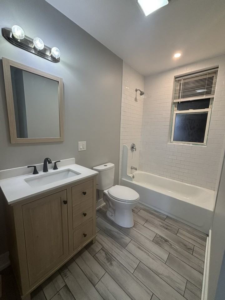 3856 W Hirsch St - Photo 6 of 9