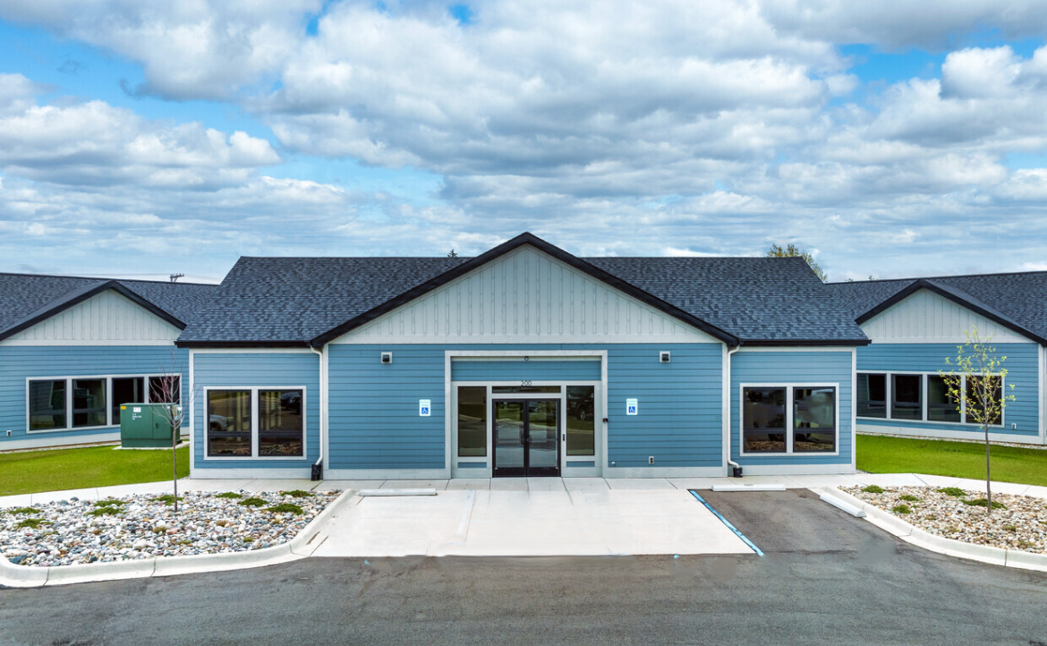 2280 S 11th St - Photo 3 of 7